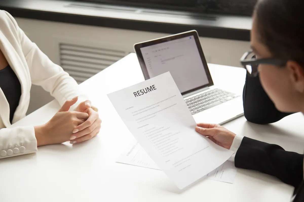 How Much Do Background Checks Cost? (+ 5 Best Software)